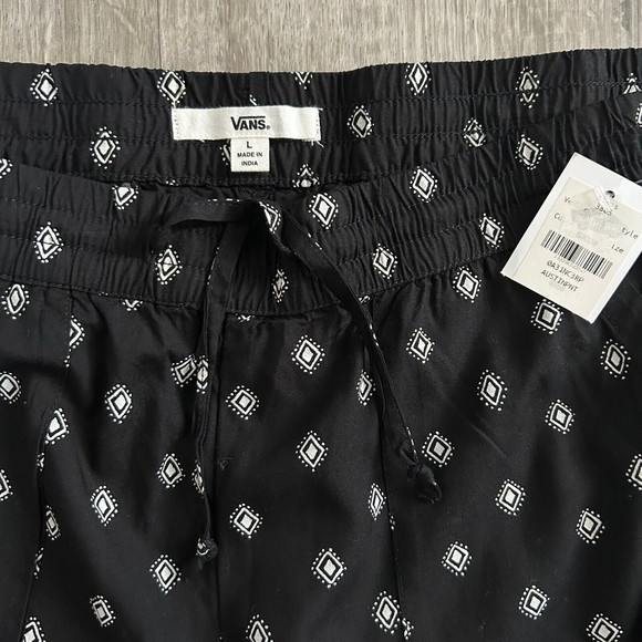 Women’s Vans Austin Ankle Pants Lightweight Black Diamond Juniors Sz Large Crop - Picture 12 of 13